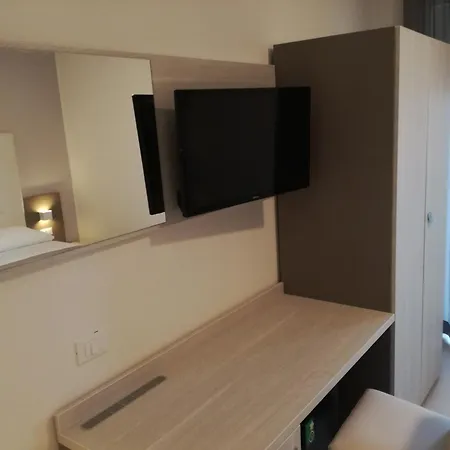 Otel Nuovo Settibi 3*